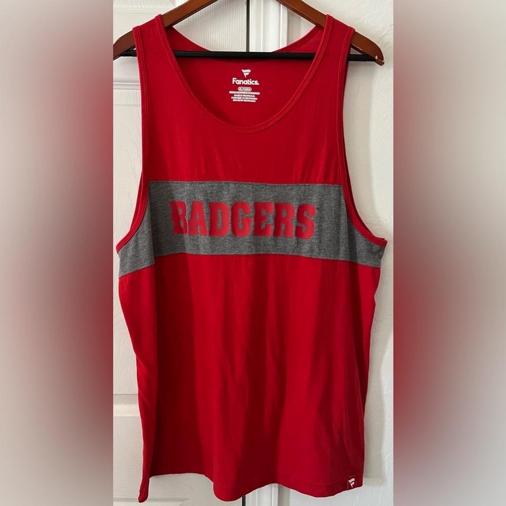 Fanatics Wisconsin Badgers Red Tank Top Men’s XL